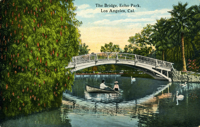 Postcard image circa 1900s. From GlamAmor.com